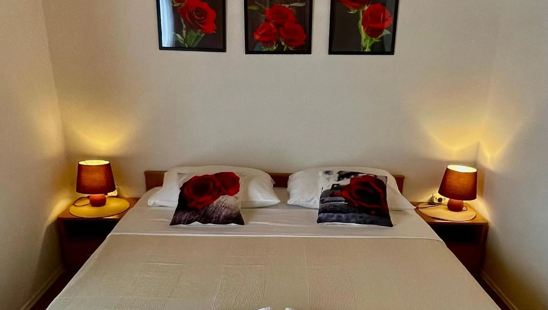 Apartments Anna II Baška 0*,  Chorvatsko